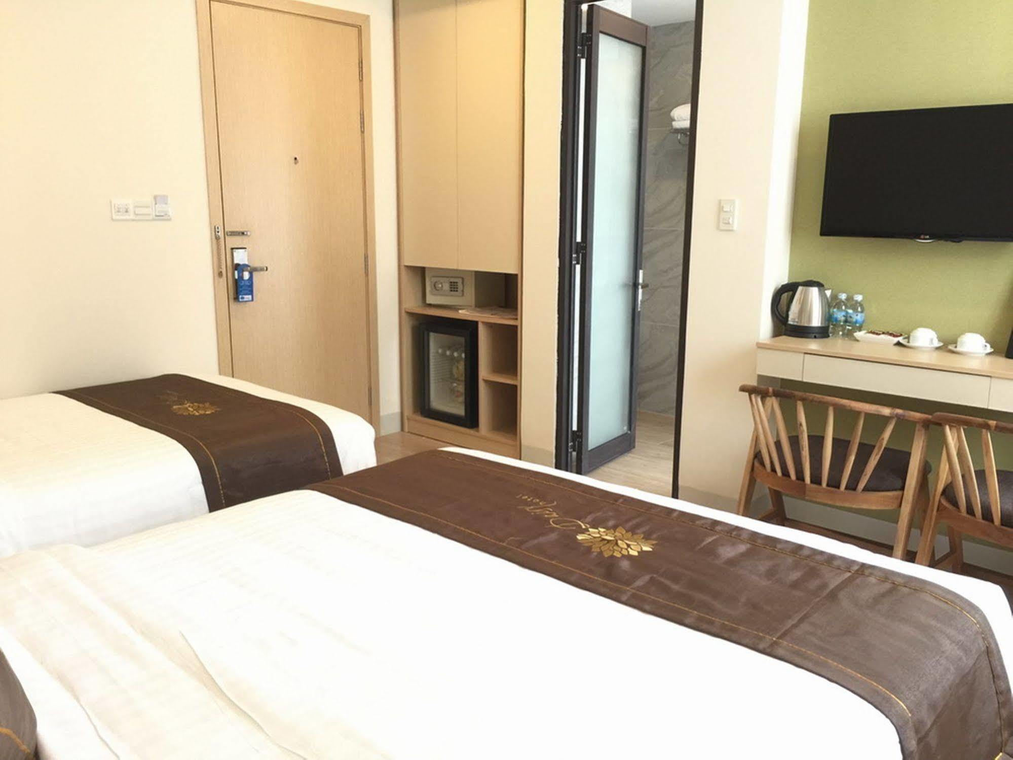 Daisy Hotel Нячанг Экстерьер фото