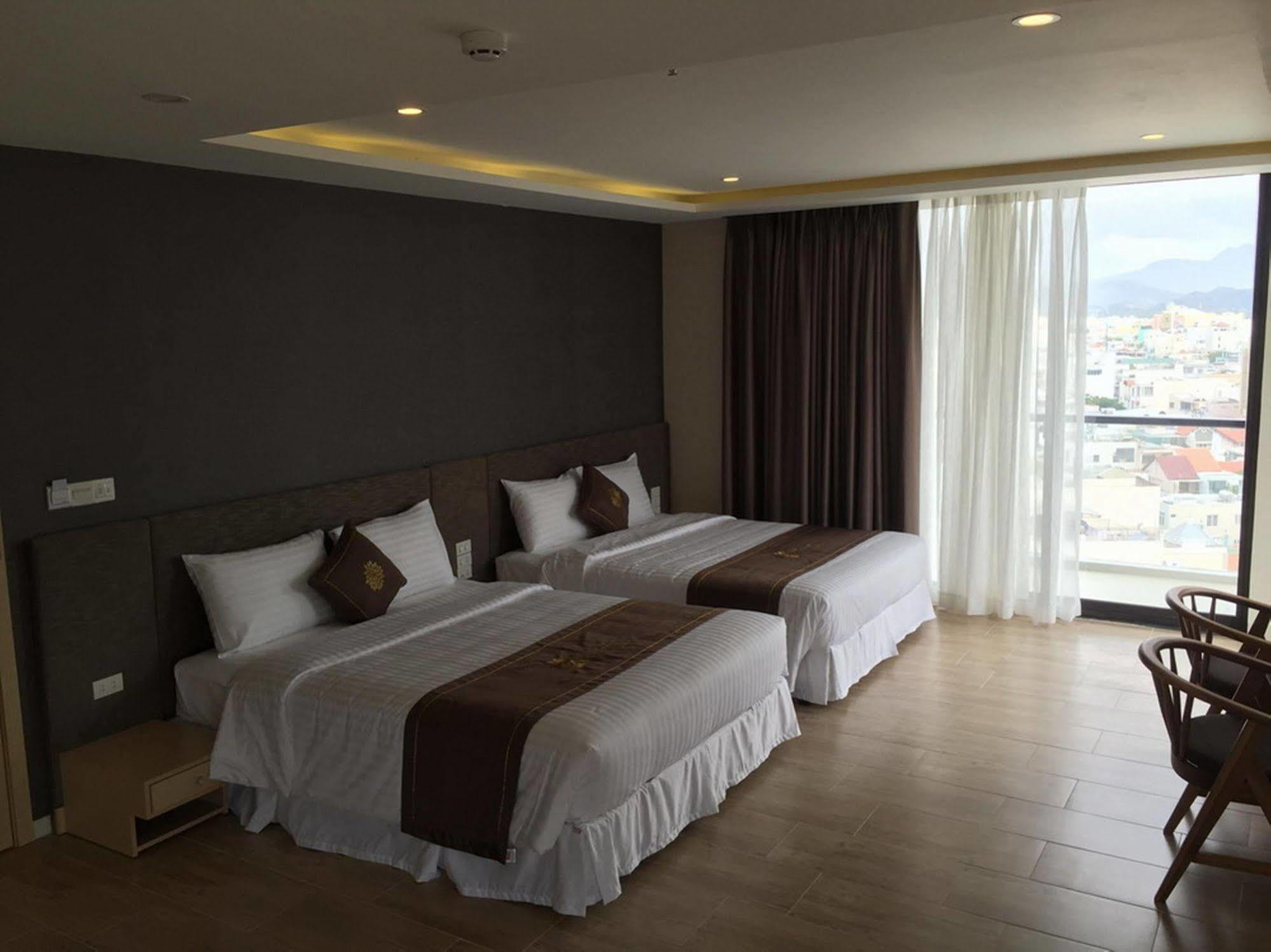 Daisy Hotel Нячанг Экстерьер фото