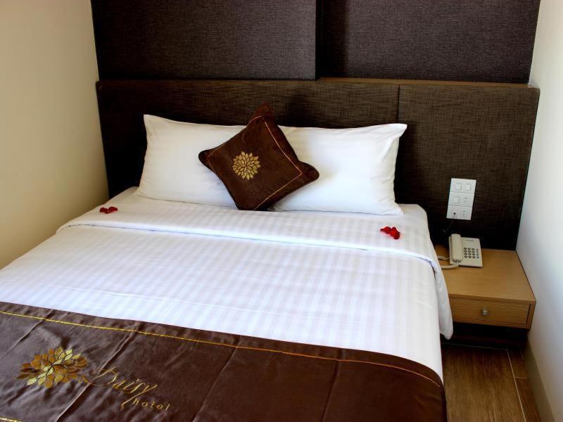 Daisy Hotel Нячанг Экстерьер фото